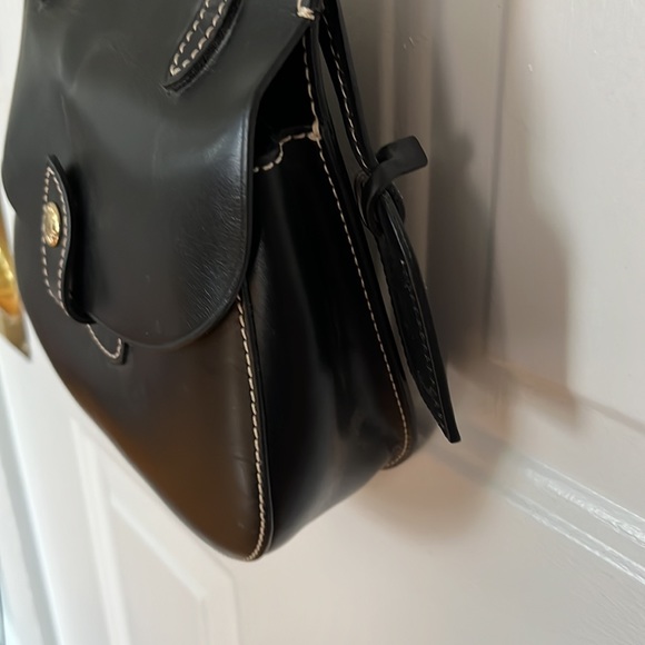 Dooney & Bourke black crossbody with duster - Picture 5 of 13